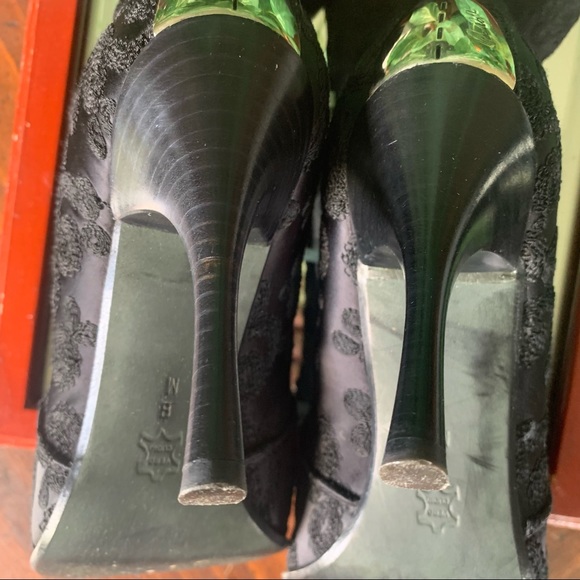 Donald Pliner Couture Embroidered M095 Boots 8 - Picture 15 of 16